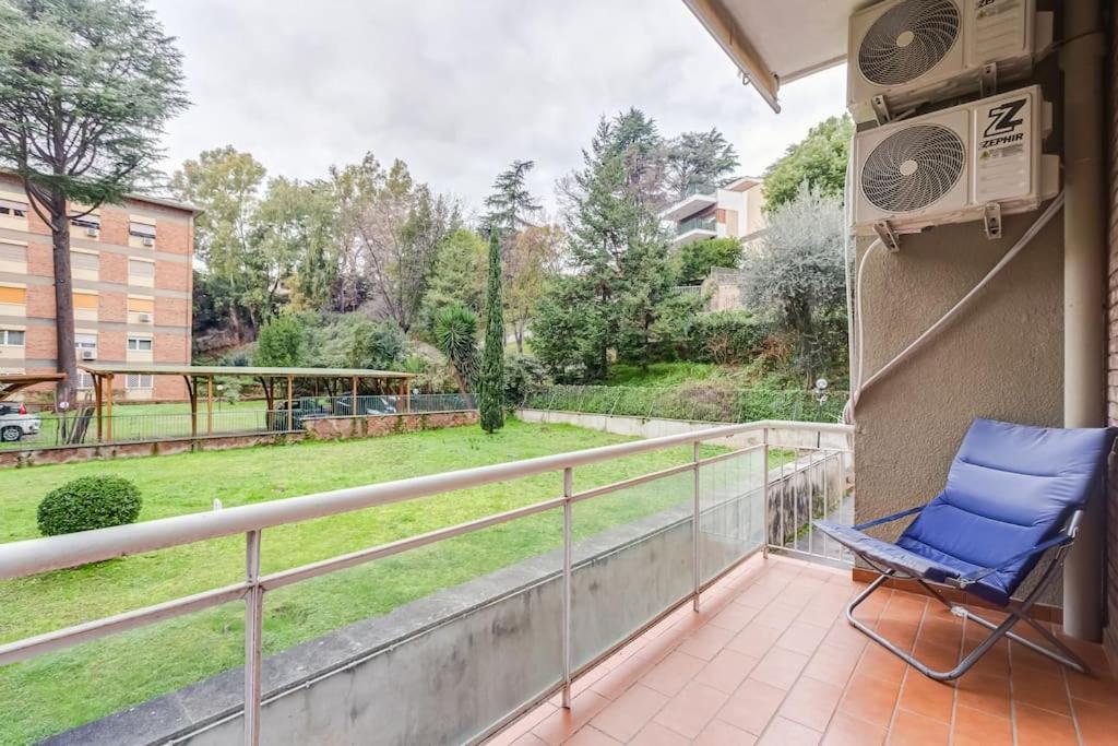 Exclusive Apartment In Eur Lake Roma Exterior foto